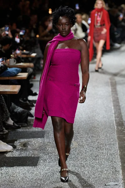 Look 55